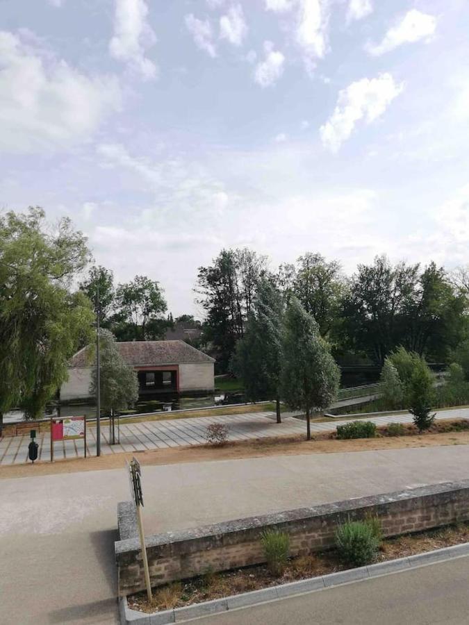 Maison Accueillante Gondrecourt-le-Chateau Bagian luar foto